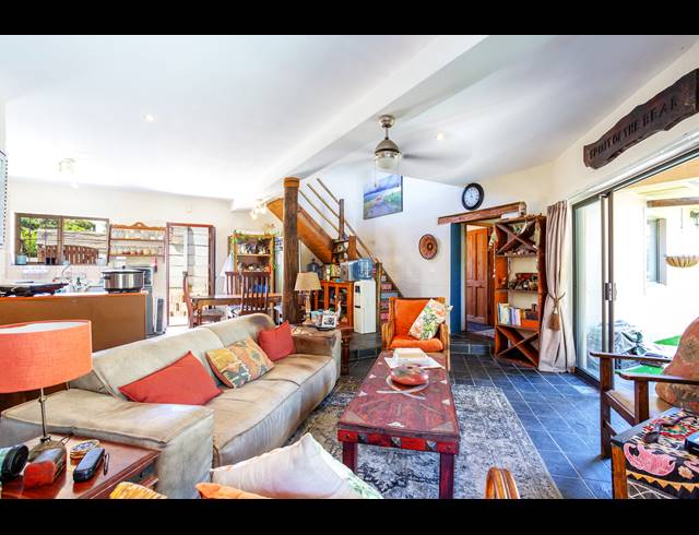 3 BEDROOM FREESTANDING SOLD IN CAPRI